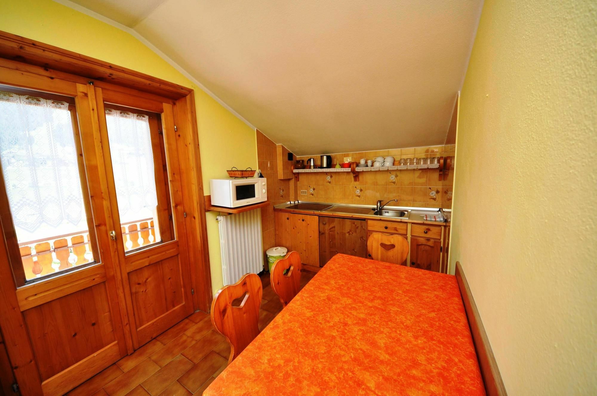 Residence Casa Longa By Livigno Accomodation Εξωτερικό φωτογραφία